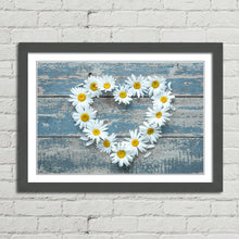 Load image into Gallery viewer, Daisy Flowers Heart Shape