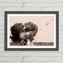 Load image into Gallery viewer, Aeroplanes Aerial Bombardment