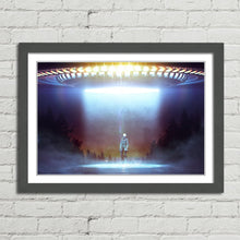Load image into Gallery viewer, Close Encounter Alien Flying Saucer