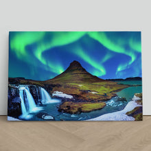 Load image into Gallery viewer, Northern Lights Kirkjufell