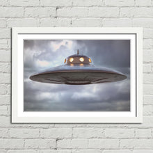 Load image into Gallery viewer, Antique UFO Flying Saucer