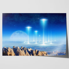 Load image into Gallery viewer, Alien Arrival Flying Saucer