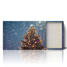 Load image into Gallery viewer, Christmas Tree in Falling Snow Star
