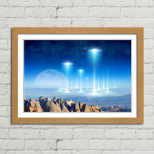 Load image into Gallery viewer, Alien Arrival Flying Saucer