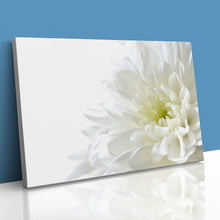 Load image into Gallery viewer, White Flower