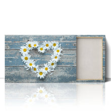Load image into Gallery viewer, Daisy Flowers Heart Shape