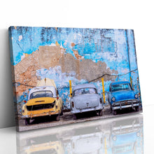 Load image into Gallery viewer, Old American Cars in Havana