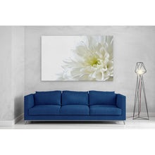 Load image into Gallery viewer, White Flower