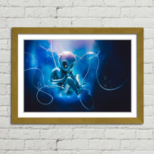 Load image into Gallery viewer, Alien with Tubes Inside Tank