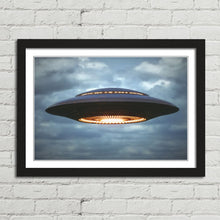 Load image into Gallery viewer, Antique Flying Saucer UFO