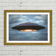 Load image into Gallery viewer, Antique Flying Saucer UFO