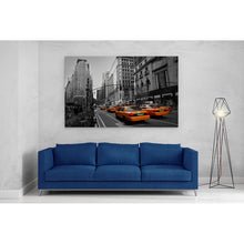 Load image into Gallery viewer, New York Taxis in Manhattan Yellow Taxi