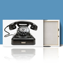 Load image into Gallery viewer, Old-Fashioned Vintage Telephone