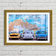 Load image into Gallery viewer, Old American Cars in Havana