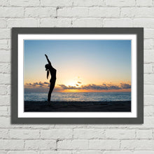 Load image into Gallery viewer, Yoga Silhouette at Dawn
