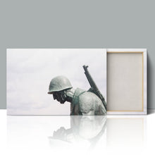 Load image into Gallery viewer, Warsaw World War II Army Memorial