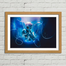 Load image into Gallery viewer, Alien with Tubes Inside Tank