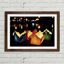 Load image into Gallery viewer, Floating Lanterns Hoi An River