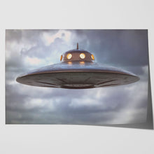 Load image into Gallery viewer, Antique UFO Flying Saucer