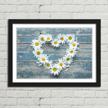 Load image into Gallery viewer, Daisy Flowers Heart Shape