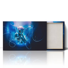 Load image into Gallery viewer, Alien with Tubes Inside Tank