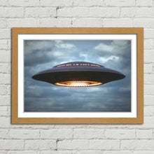 Load image into Gallery viewer, Antique Flying Saucer UFO