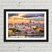 Load image into Gallery viewer, Havana City Skyline Cuba