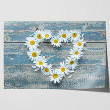Load image into Gallery viewer, Daisy Flowers Heart Shape