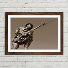 Load image into Gallery viewer, British WWI Soldier Statue