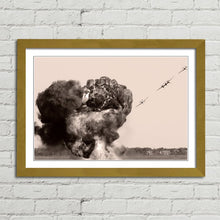 Load image into Gallery viewer, Aeroplanes Aerial Bombardment
