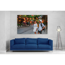 Load image into Gallery viewer, Travel Couple in Hoi An