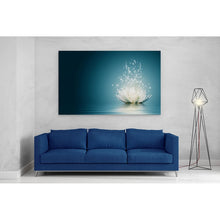 Load image into Gallery viewer, Lotus Flower on Water Sparkle