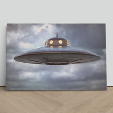 Load image into Gallery viewer, Antique UFO Flying Saucer