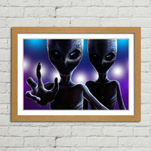 Load image into Gallery viewer, Two Aliens Reaching Out