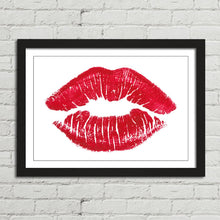 Load image into Gallery viewer, Red Lips Kiss