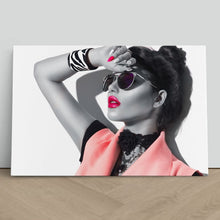 Load image into Gallery viewer, Glamour Fashion Model Sunglasses
