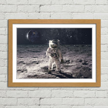 Load image into Gallery viewer, Astronaut Spaceman on the Moon
