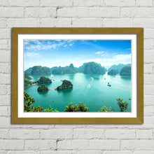 Load image into Gallery viewer, Halong Bay UNESCO Heritage Site
