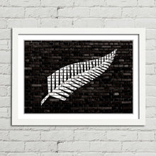 Load image into Gallery viewer, New Zealand Silver Fern Flag Paint
