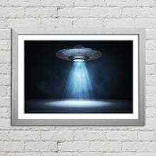 Load image into Gallery viewer, UFO Alien Spaceship Light Beam
