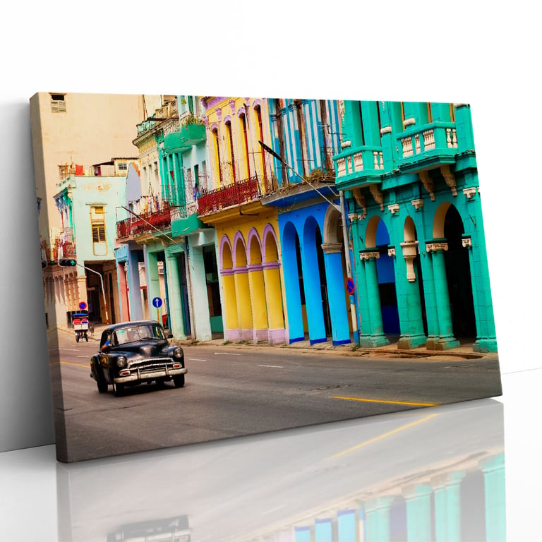 Havana Street Scene Car